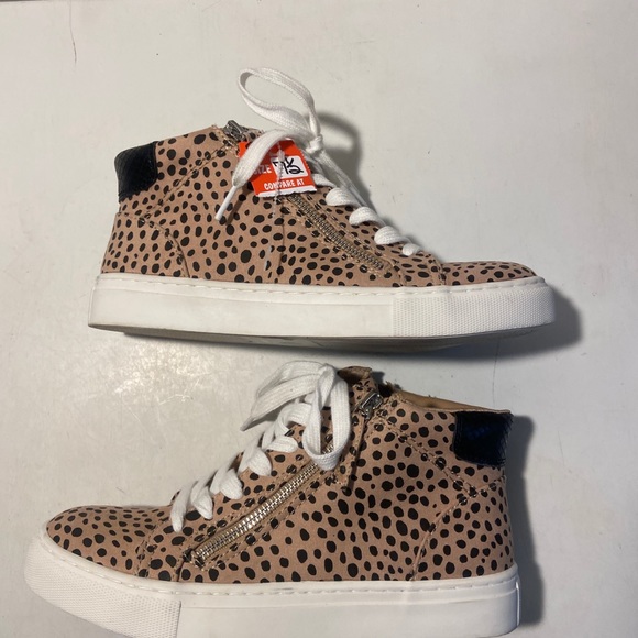 Universal Thread cheetah print ankle high shoes  laceup & side zipper 7.5 NWT - Picture 5 of 7